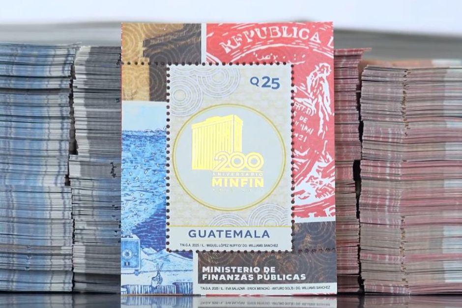 Conmemoran un legado financiero con sello conmemorativo. (Foto: captura de video, MINFIN)