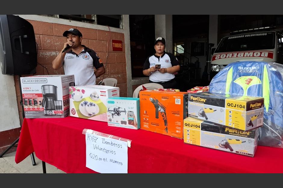 Distintas entidades, como los cuerpos de socorro, acuden a las rifas para costear sus servicios. (Foto: Leonel Vásquez/Colaborador)