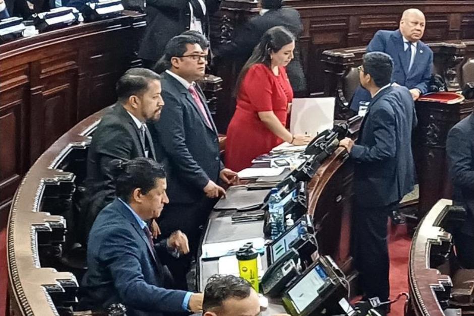 Los diputados electos por el Movimiento Semilla piden a la CC ordenar al Congreso de la República no atentar contra los resultados electorales de 2023. (Foto: Archivo/Soy502)