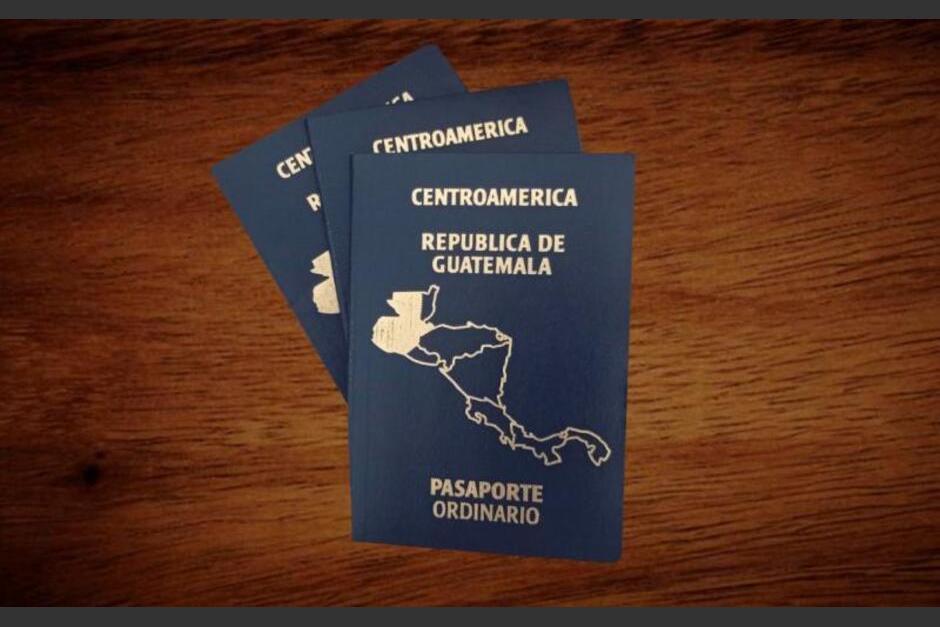 El pasaporte tiene un costo de 50 dólares (Q375) para cinco años y 85 dólares (Q640) para diez años. (Foto: archivo/Soy502)