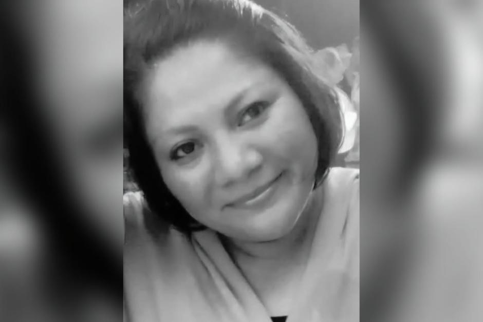 La enfermera Carmen Maribel Barrutia falleció el pasado 26 de agosto, en el Hospital Pedro de Bethancourt, en Antigua Guatemala. (Foto: RR. SS.)