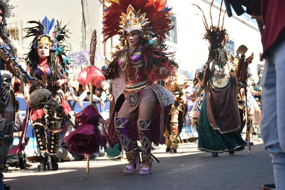 El convite danza en honor a Santa Elena de la Cruz, patrona del municipio. (Foto: Bernardo Montúfar/Colaborador)