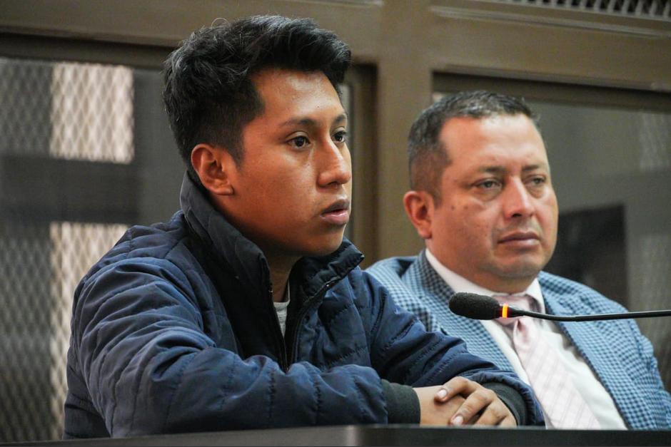 Bombero reconoció que encubrió muerte de canadiense y guatemalteco dentro de sede policial. (Foto: Wilder López/Soy502)