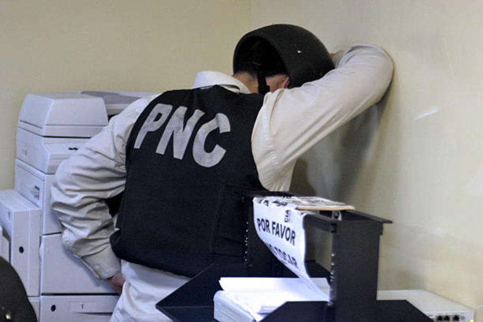 Los agentes de la PNC tenían órdenes de aprehensión vigentes. (Foto ilustrativa: gettyimages)