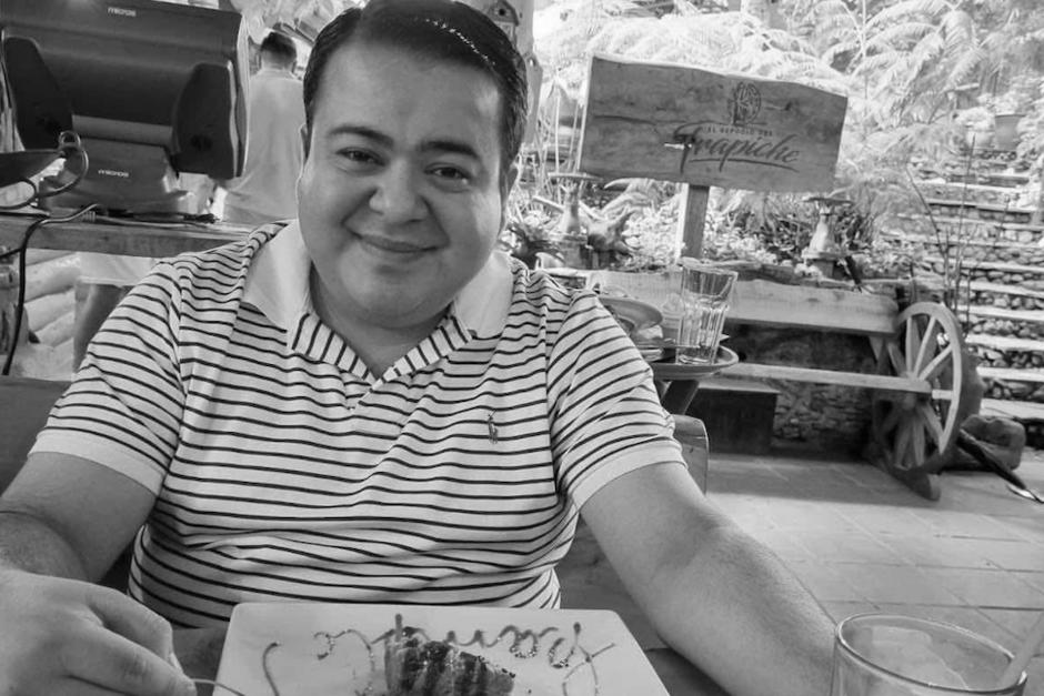 El Colegio de Médicos y Cirujanos de Guatemala lamentó su fallecimiento. (Foto: redes sociales)