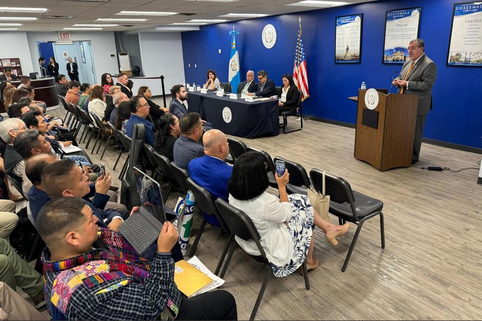 El mandatario sontendrá una reunión con migrantes guatemaltecos de la misma forma que lo hizo en 2024. (Foto: SCSP / Soy502)