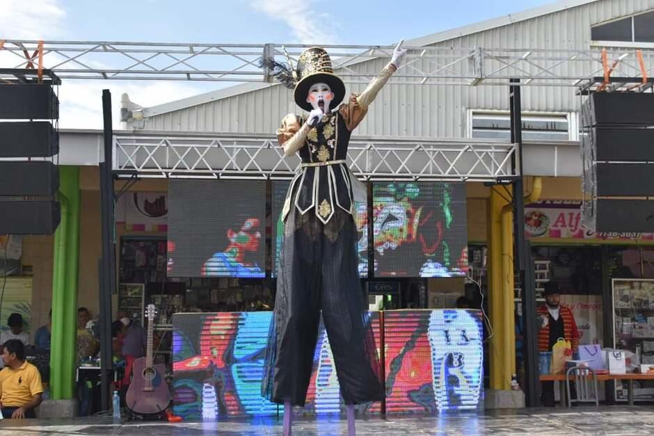 Ha tenido la oportunidad de llevar a cabo giras a nivel nacional. (Foto: cortesía Madeleyne Vásquez)