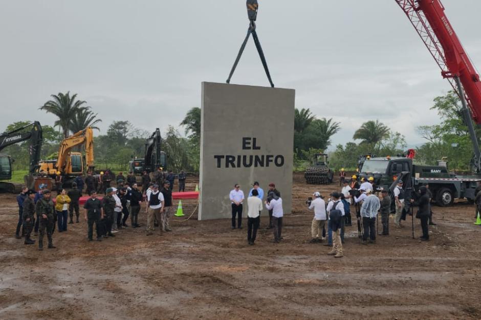 El Ejército señaló que esta listo para comenzar la construcción de la cárcel de máxima seguridad en Izabal. (Foto: Archivo / Soy502)