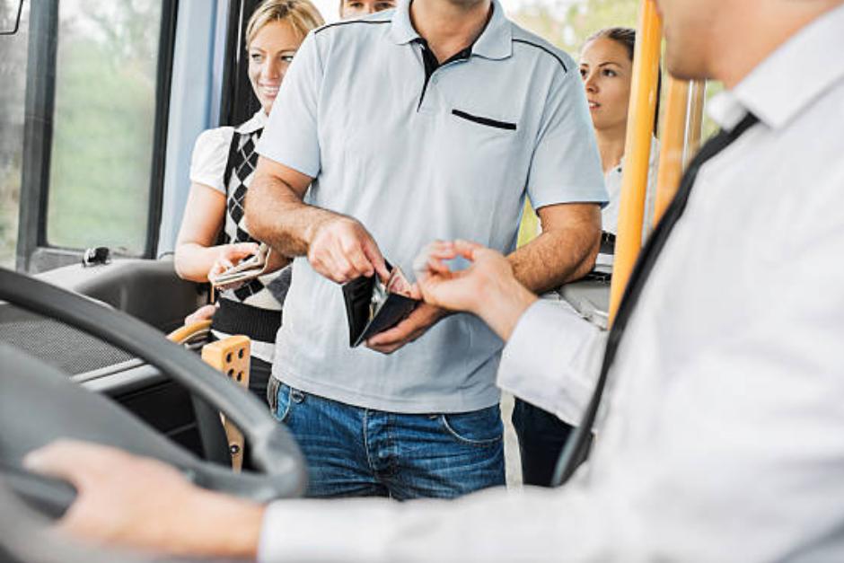 Los pasajes se han visto en incremento debido al alza de combustibles. (Foto ilustrativa: iStock)