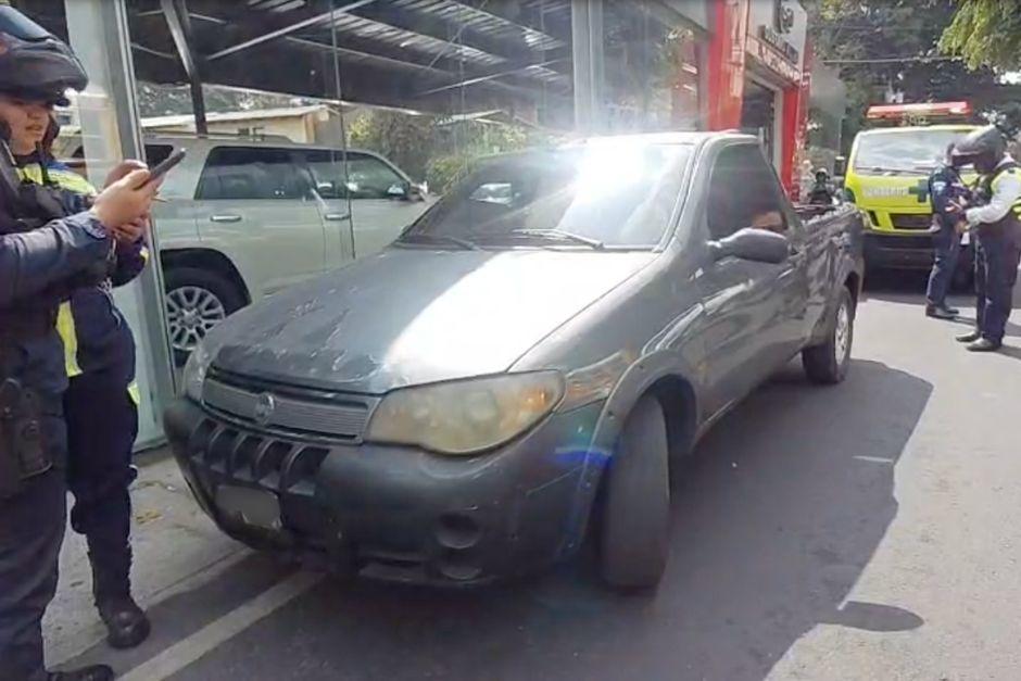 La víctima fue atacada cuando se transportaba en un picop. (Foto: Bomberos Municipales)