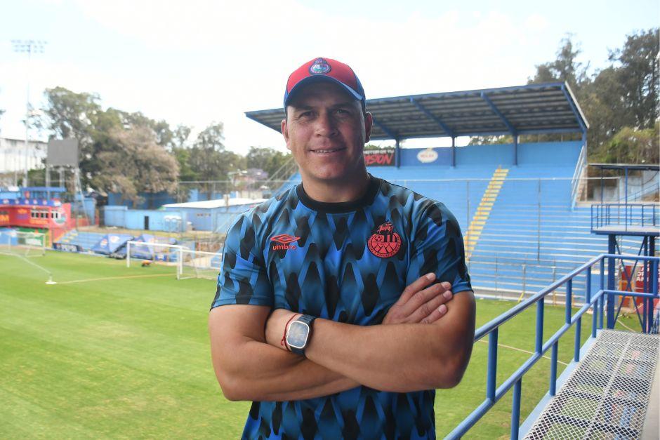 El "Tanque" volverá a enfrentar a su exequipo por segunda vez desde que es asistente técnico de Mario Acevedo. (Foto: Rudy Martínez)