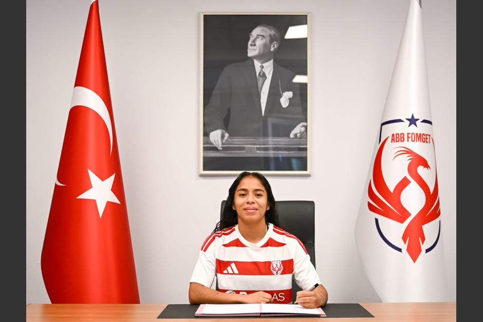 Jemerry Myvvet seguirá jugando en Europa. Antes estuvo en Albania. (Foto: Ankara)