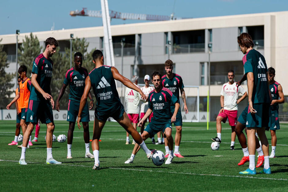 El conjunto merengue intensifica su preparación con la mira puesta en el inicio de la temporada. (Foto: Real Madrid) 