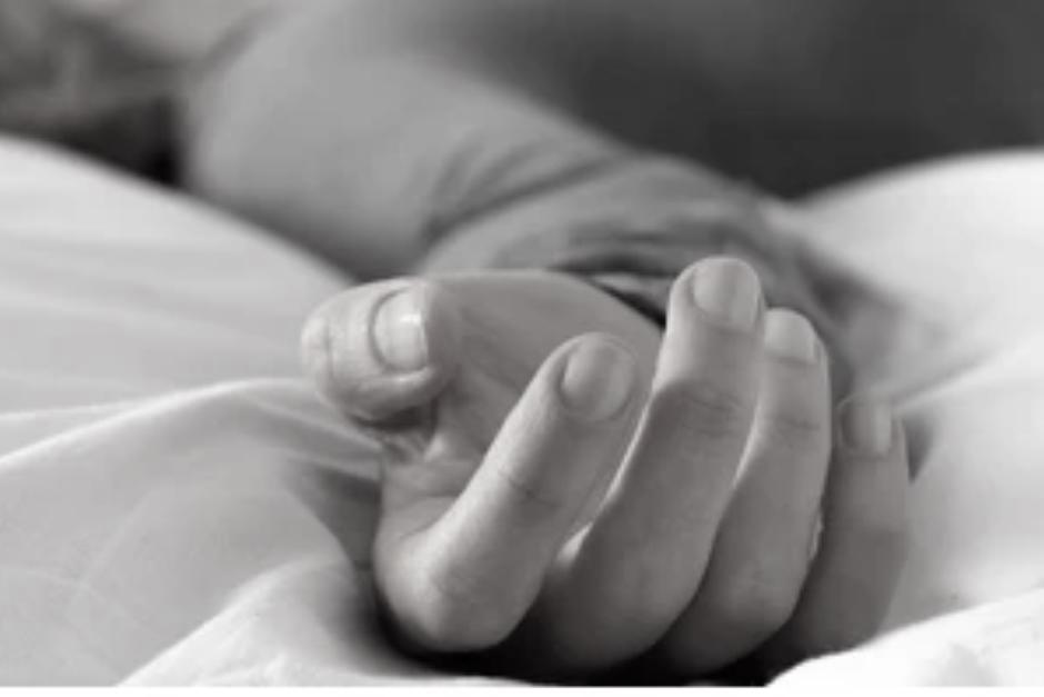 Una de sus hijas la encontró sin vida sobre su cama. (Foto ilustrativa: Shutterstock)