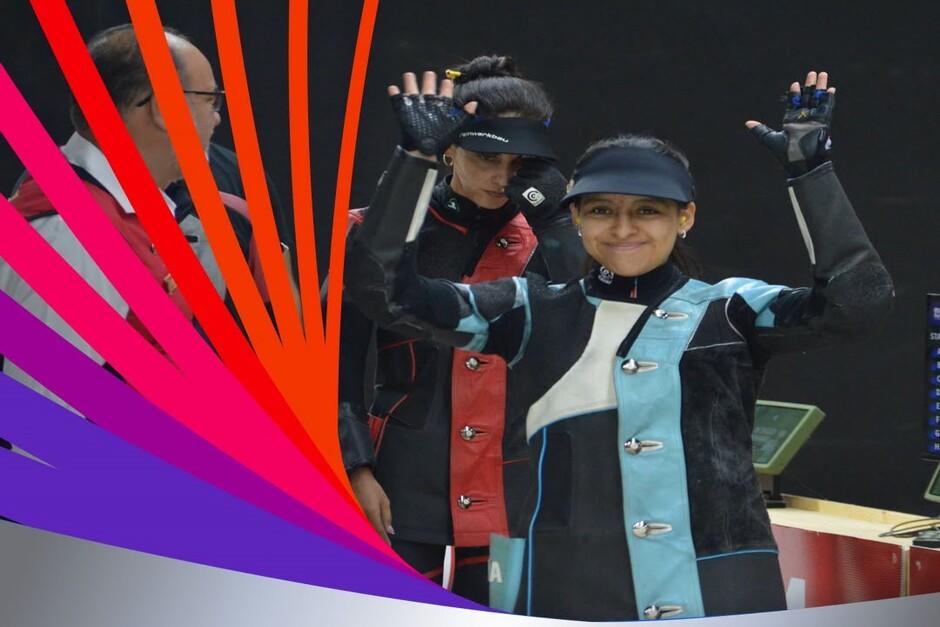 Elizabeth celebra la medalla de plata conquistada en rifle de aire a 10 metros. (Foto: COG)