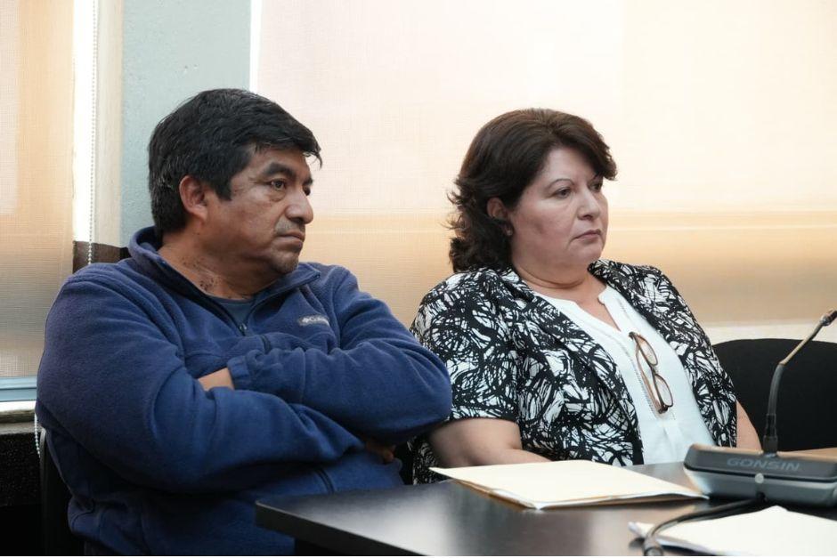 Dos de los tres contratistas señalados por el MP dentro del caso "Asalto al Ministerio de Salud" comparecieron de manera presencial. (Foto: Wilder López/Soy502)