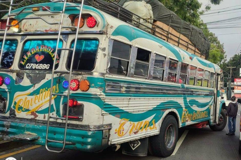 Un bus extraurbano fue atacado a balazos por desconocidos en pleno tránsito. (Foto: PMT San Lucas)
