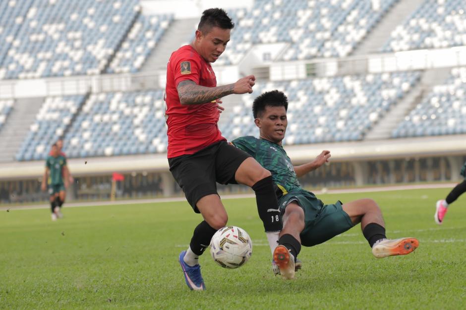 El delantero guatemalteco Óscar Santis destaca en Malasia. (Foto: Brunnei)
