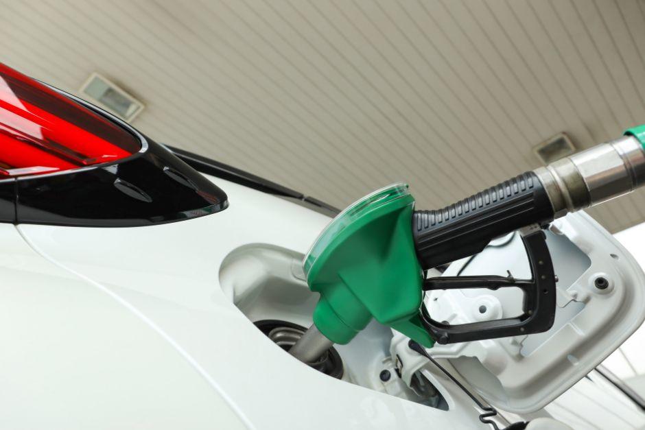 Los precios de la gasolina desde inicios de este 2026 han tenido constantes variaciones. (Foto ilustrativa vía: Canva)