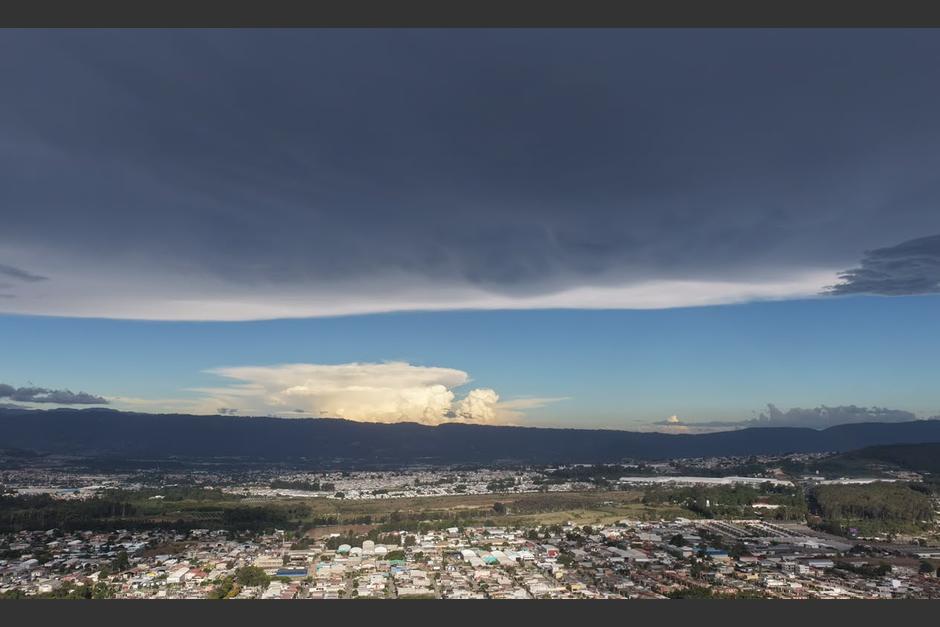 Así se observa el cielo durante esta tarde. (Foto: José Pos/Colaborador)