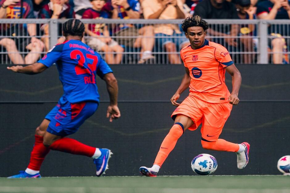 Lamine regresó a la acción con el Barsa; marcó un gol e hizo una asistencia. (Foto: FC Barcelona)