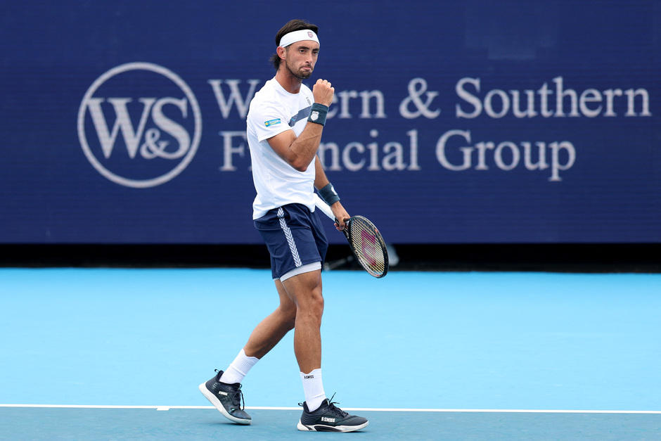 Thiago Tirante celebra su clasificación a los cuartos de final de Cincinnati. (Foto: AFP) 