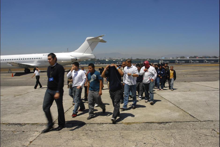 El Gobierno asegura que los ciudadanos mexicanos permanecen en Guatemala únicamente en tránsito y son trasladados a México en menos de 24 horas. (Foto: Archivo / Soy502)