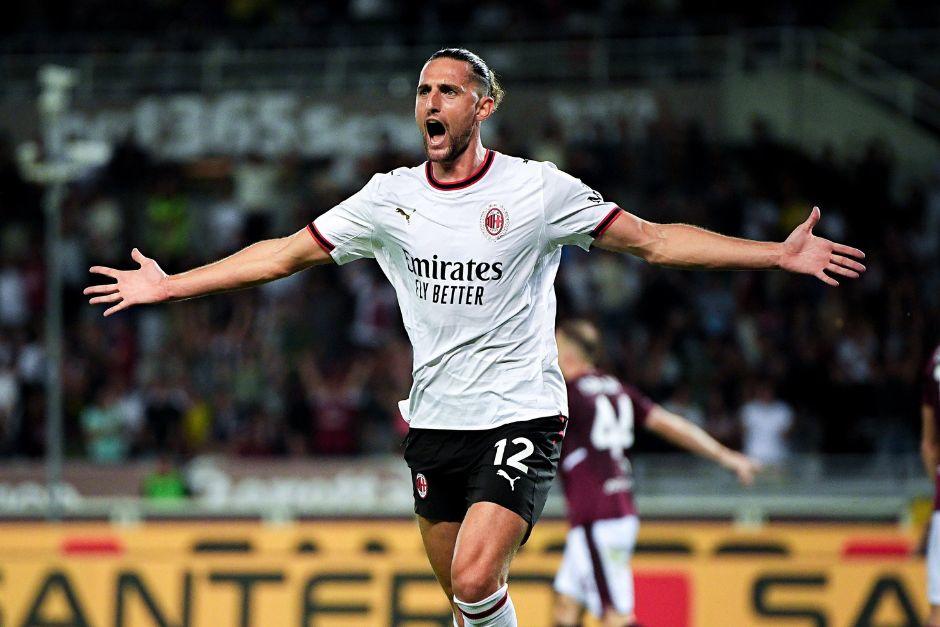 Adrien Rabiot celebró el segundo gol rossoneri en Torino, que serviría para el triunfo definitivo. (Foto: AC Milan)