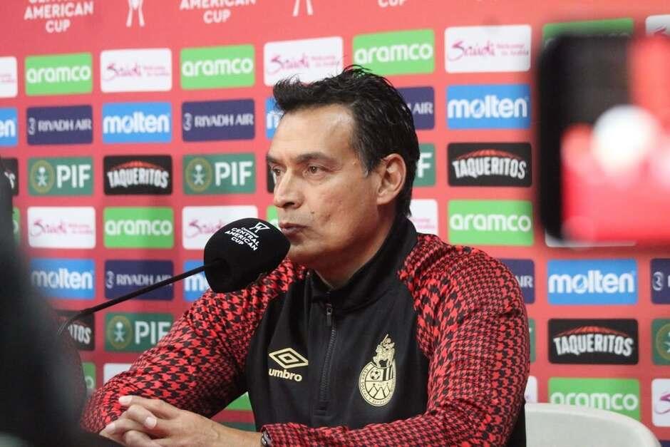 El estratega de los rojos habló previo al decisivo duelo ante Motagua. (Foto: Bendito Futbol GT)