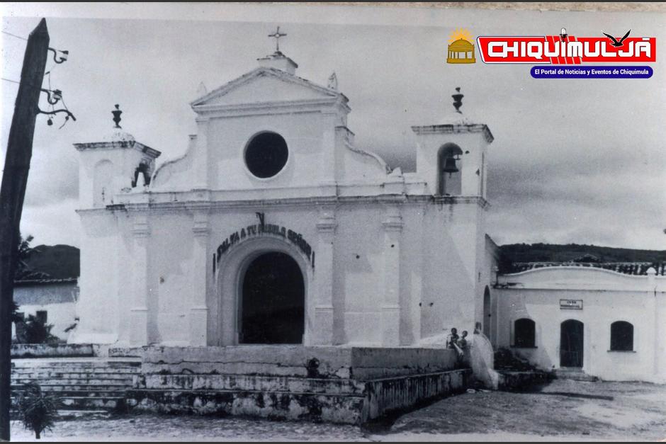 Así lucía la Iglesia El Calvario de la ciudad de Chiquimula en el año 1960. (Foto: FB Chiquimuljá) 