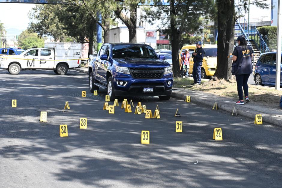 Debido a diligencias del Ministerio Público, el paso vehicular quedó bloqueado. (Foto: José Luis Pos)