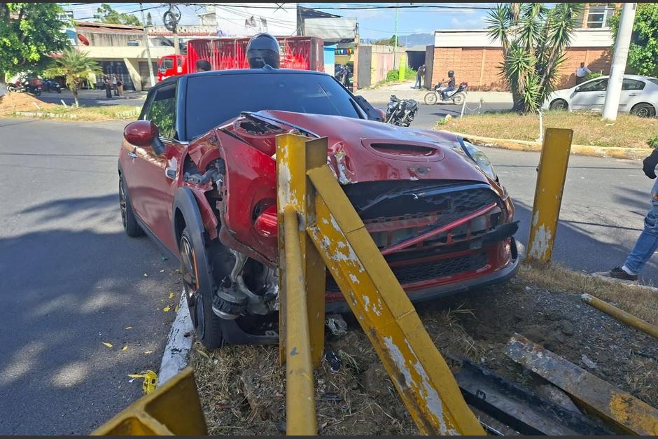 El accidente se registró esta tarde de jueves. (Foto: redes sociales)