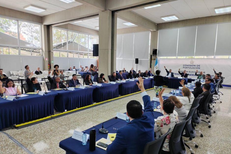 Al menos 19 de los 58 aspirantes a jefe de la CGC fueron excluidos temporalmente del proceso de postulación por incumplimientos en los requisitos legales y de la convocatoria. (Foto: Archivo/Soy502)