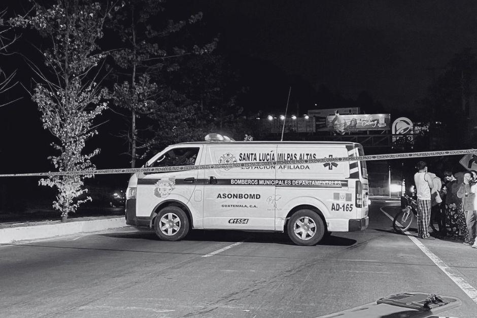 Tres fallecidos es el saldo de un fuerte accidente de tránsito ocurrido esta madrugada. (Foto: Asonbomd)