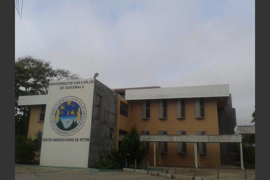 Vista exterior del campus principal del Cudep en Santa Elena, Ciudad Flores. (Foto: CUDEP)