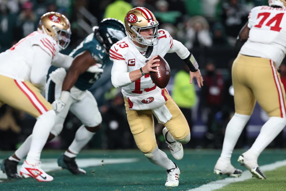 Brock Purdy se las arregló para guíar a sus niners a la ronda divisional, en donde se enfrentarán a los Seattle Seahawks. (Foto: AFP)