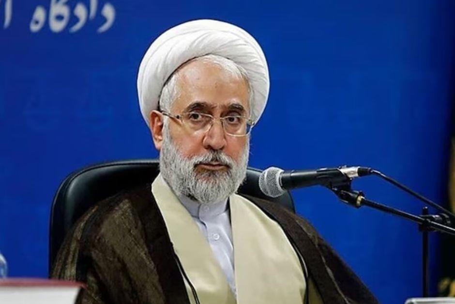 El Fiscal General de Irán, Mohammad Movahedi Azad, responde por las protestas. (Foto: Infobae)