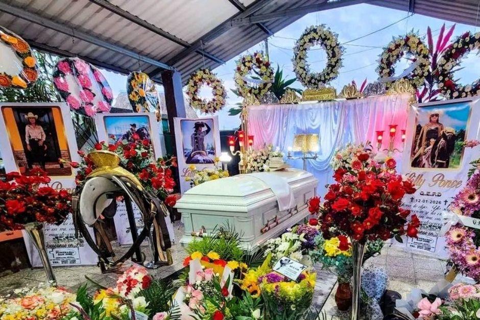 Lilly Ponce era una figura muy destacada de los desfiles hípicos, en Izabal. (Foto: Izabal Magazine)