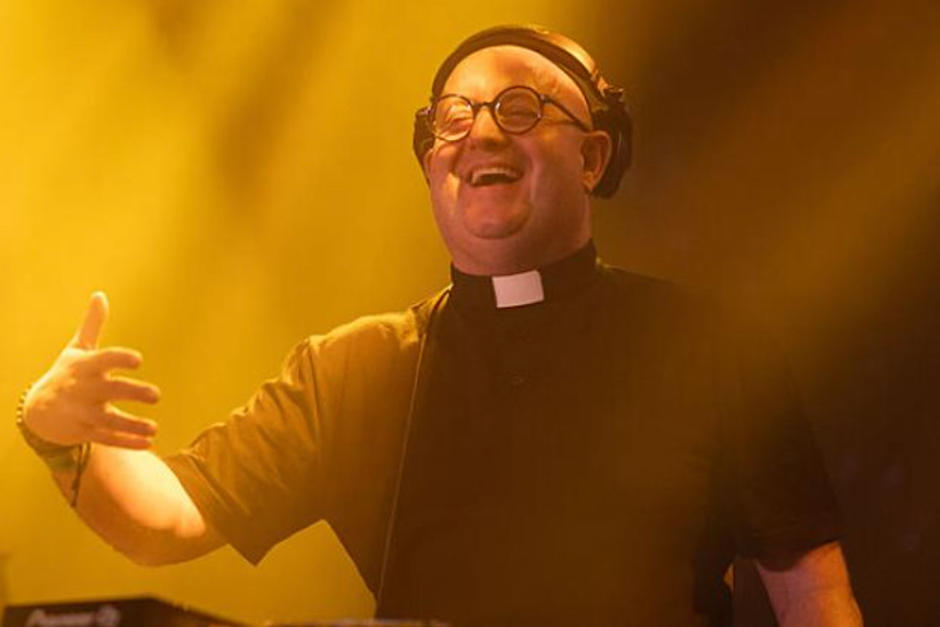 Es primera vez que el padre Guilherme visita el país. (Foto: Instagram)