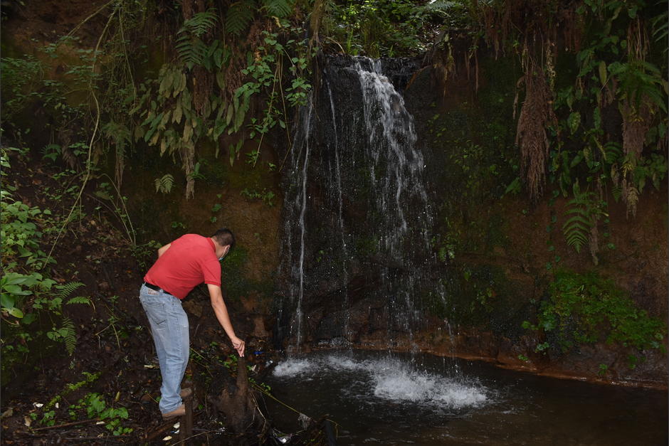 Entre los atractivos del parque destacan dos cascadas que se originan de los nacimientos de agua que hay en el sector. (Foto: Pedro Sicajau/Colaborador)