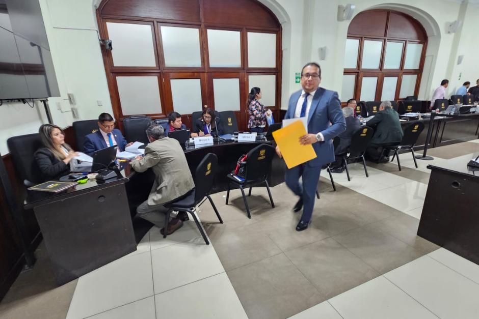 La Comisión de Postulación para elección del TSE, recibió 181 expedientes de aspirantes. (Foto: Estuardo Paredes/Nuestro Diario)