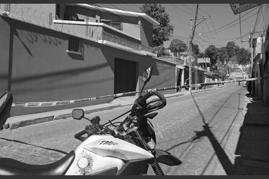 Lo llevaban a una audiencia pero logró escapar. (Foto: Nuestro Diario)