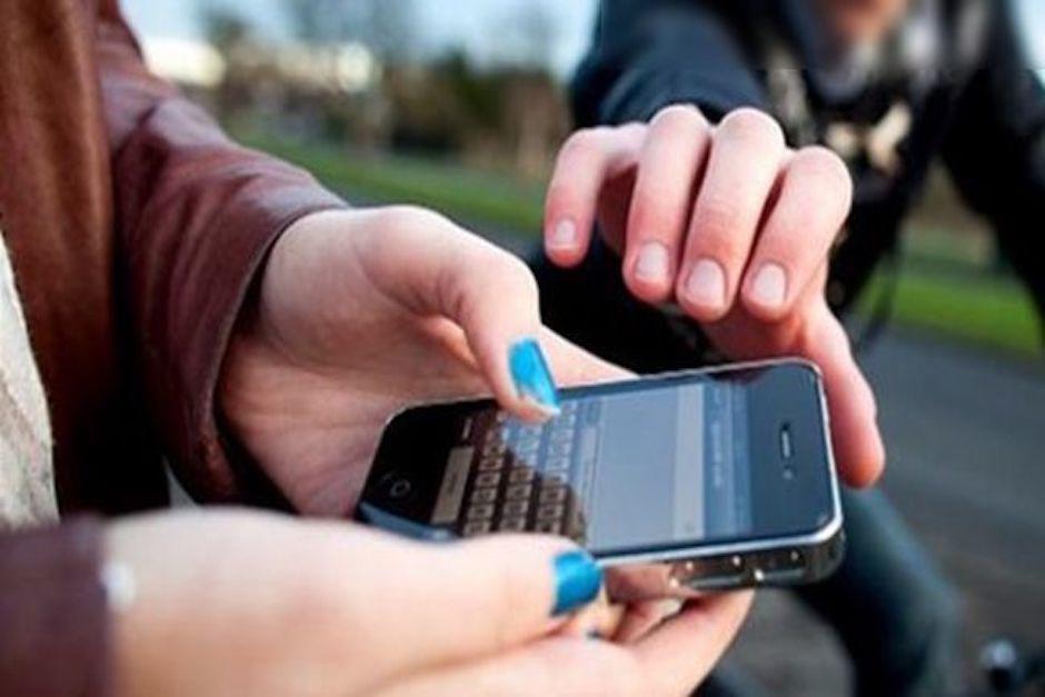 La víctima de robo sometió al asaltante y lo obligó a devolverle su celular. (Foto ilustrativa: Archivo/Soy502)