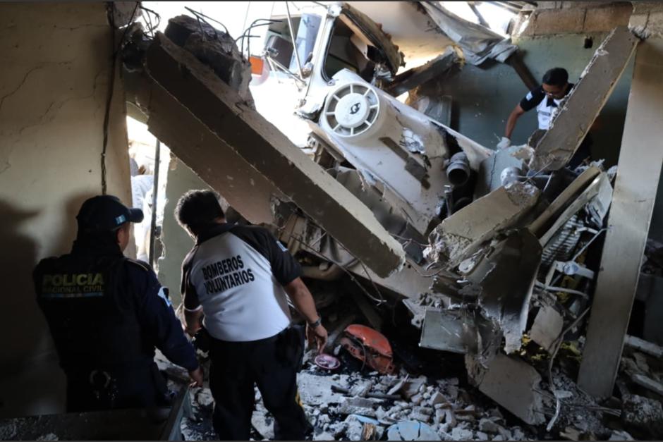 El camión terminó empotrado en una vivienda (Foto: captura de video)