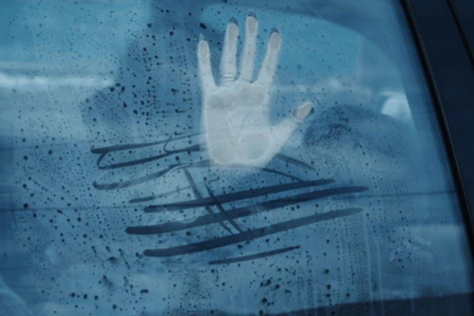 La víctima estaba en el interior del vehículo. (Foto ilustrativa: Shutterstock)