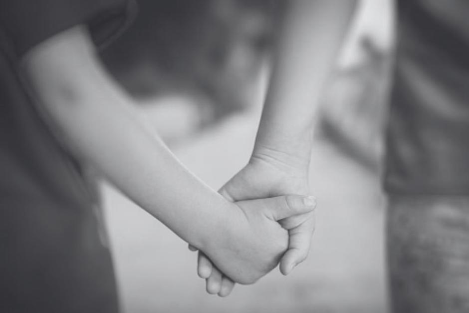 Los cuerpos de los menores fueron hallados en una cama dentro de la vivienda en la que residían. (Foto Ilustativa: iStock)