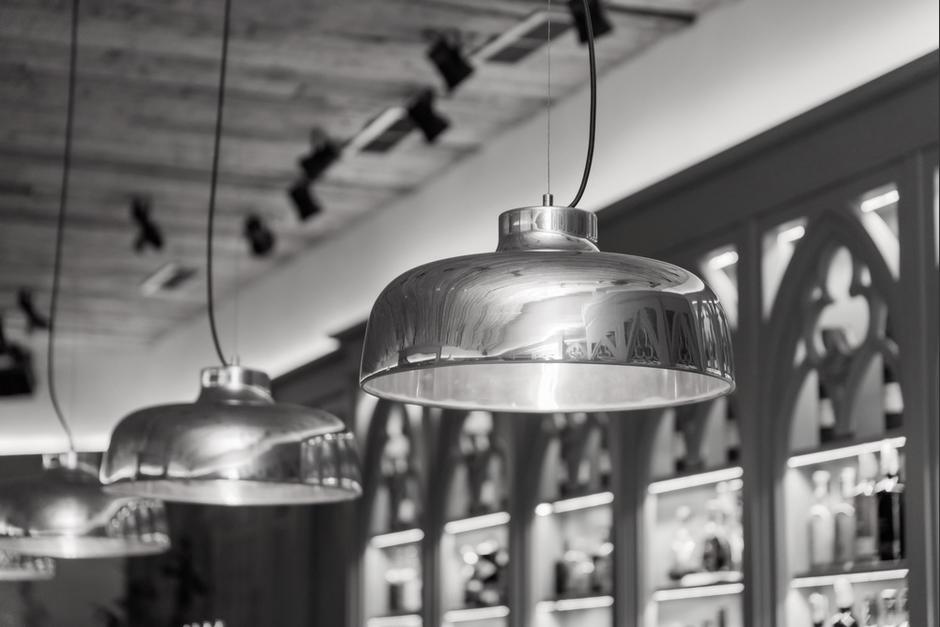 Los cuerpos de las víctimas quedaron junto al vehículo donde se transportaban. (Foto: Shutterstock) 