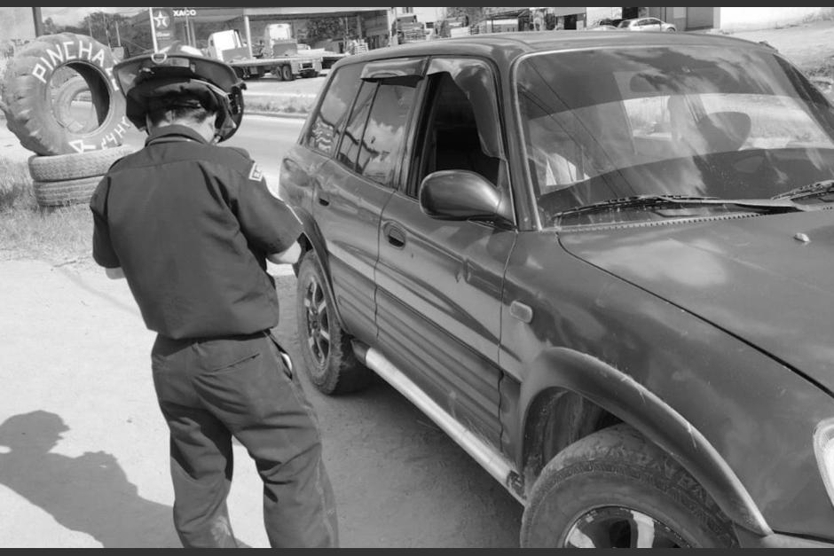 El cuerpo presentaba varios impactos de bala. (Foto: Bomberos Voluntarios)
