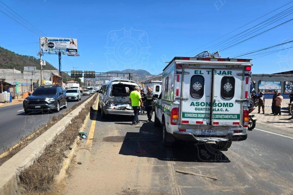 El accidente provocó que cinco estudiantes fueran trasladados a un centro asistencial. (Foto: Asonbomd)