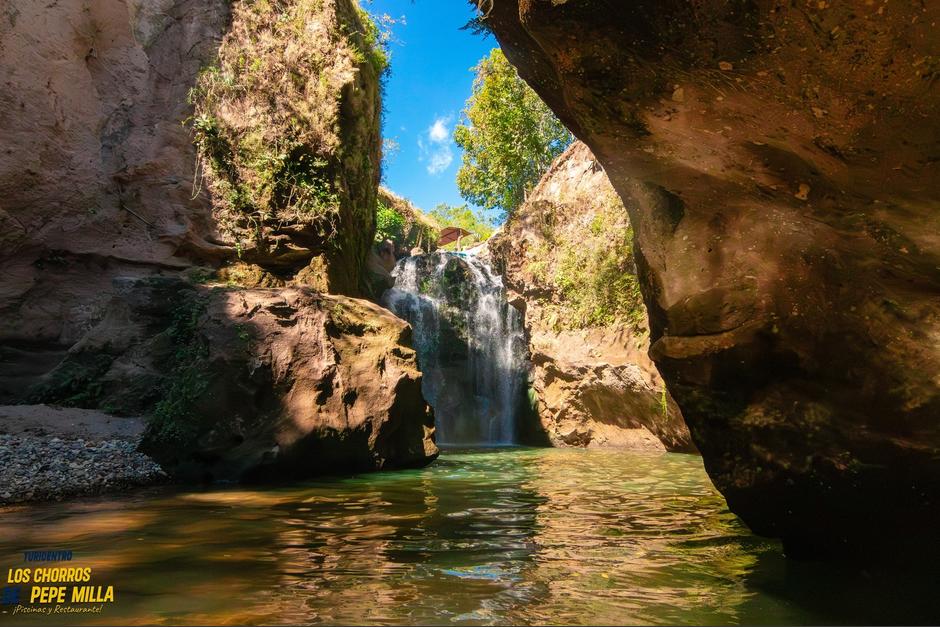 En el lugar también encontrarás una cascada que te robará el aliento. (Foto: Turicentro Los Chorros de Pepe Milla Oficial)